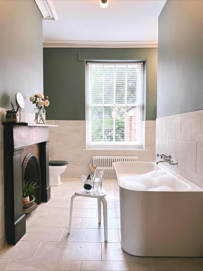 Riversdale House Bed & Breakfast Llangollen Buitenkant foto